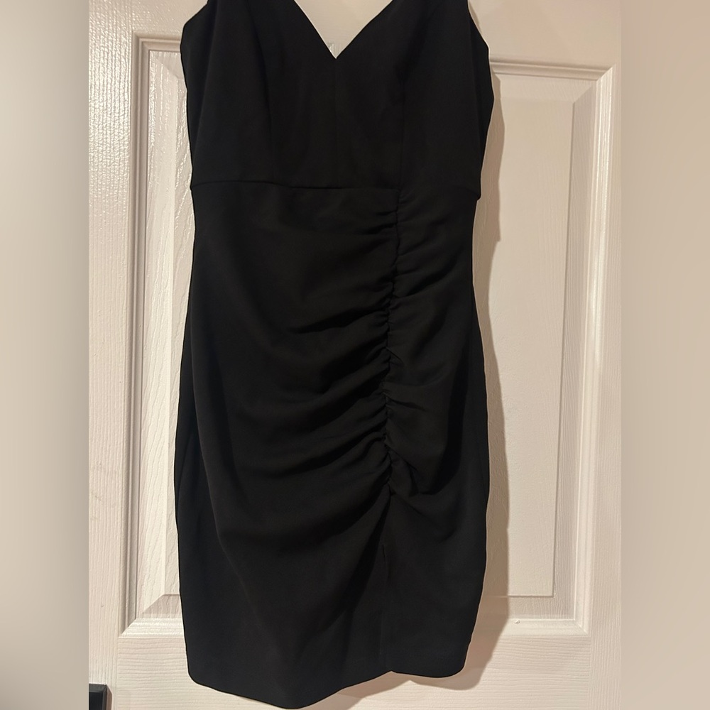 Elegant Black Ruched Dress Emerald Sundae Size Small